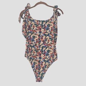 Knot Shoulder Pullover Floral Bodysuit Size Large SHEIN